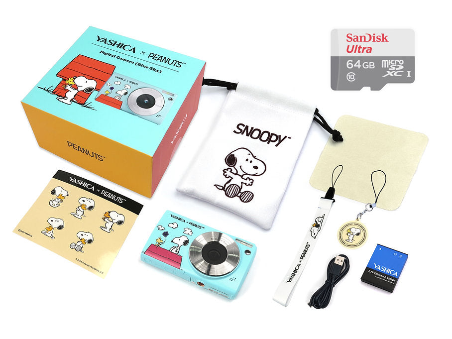 YASHICA x Peanuts Snoopy Digital Camera