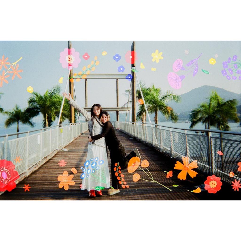 Retocolor Blossom 400 35mm Disposable Film Camera 27EXP Pre exposed Flower Patterns